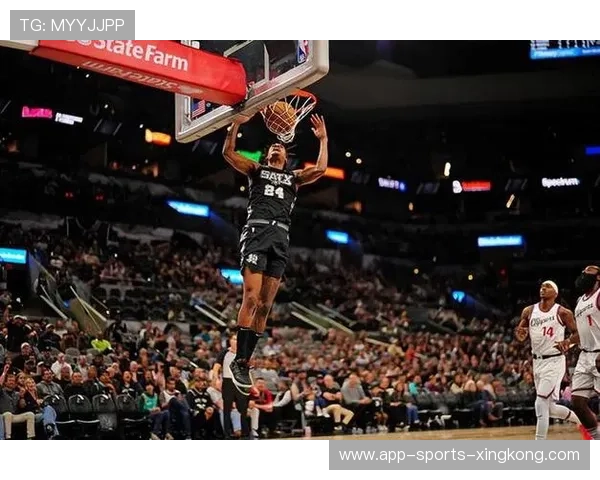 马刺末节集中进攻效率帮助反超