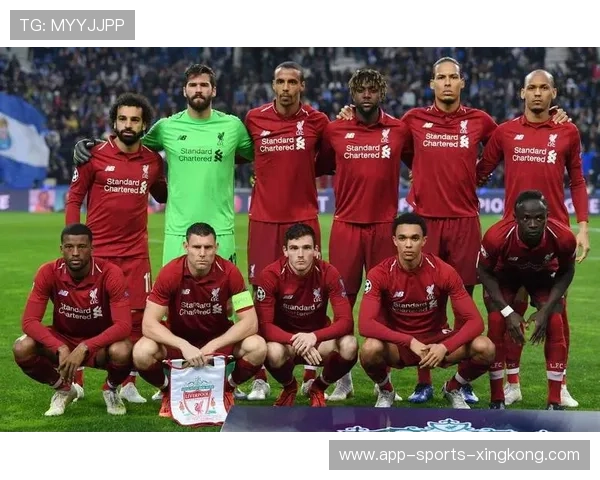 英超利物浦中路压制到位，前场频频威胁球门